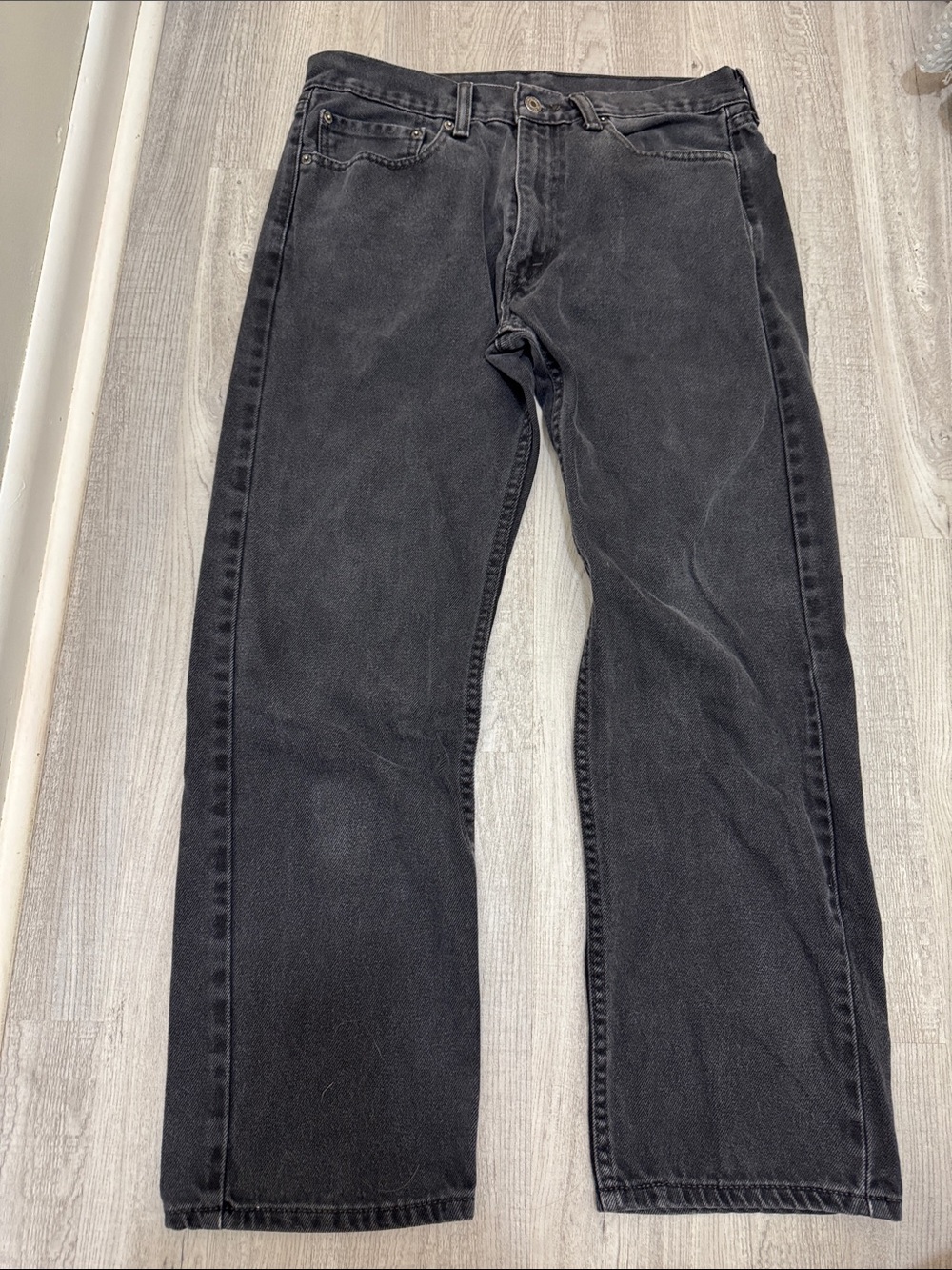Levi's Relaxed Fit Black Jeans